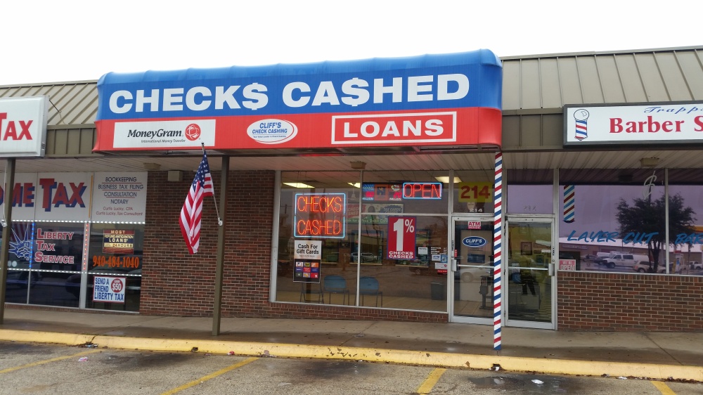 Cliff's Check Cashing #5 01