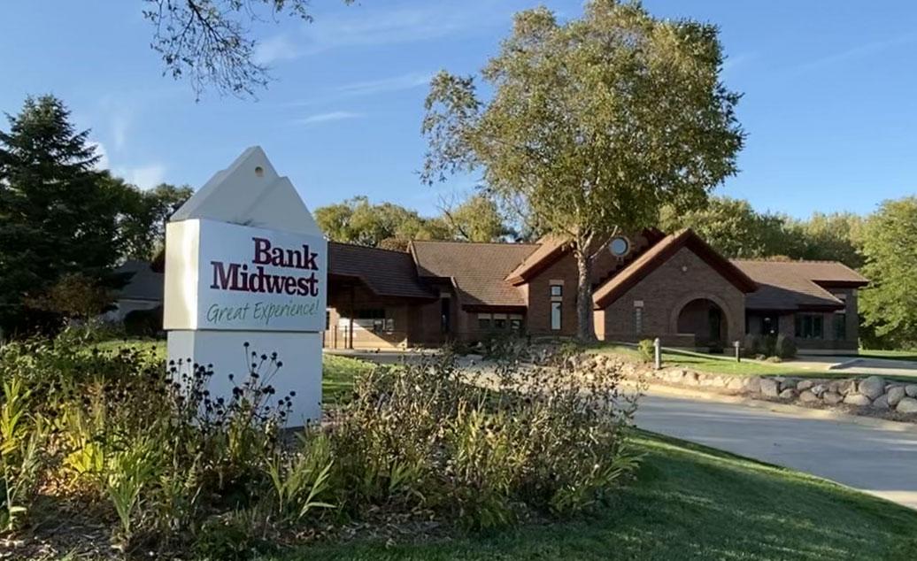Bank Midwest 01