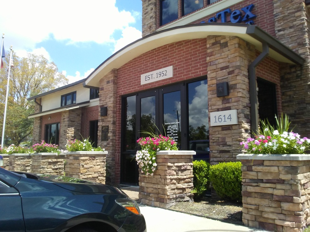 InvesTex Credit Union 01