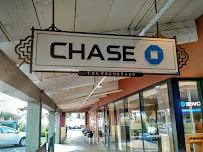 Chase Bank 02