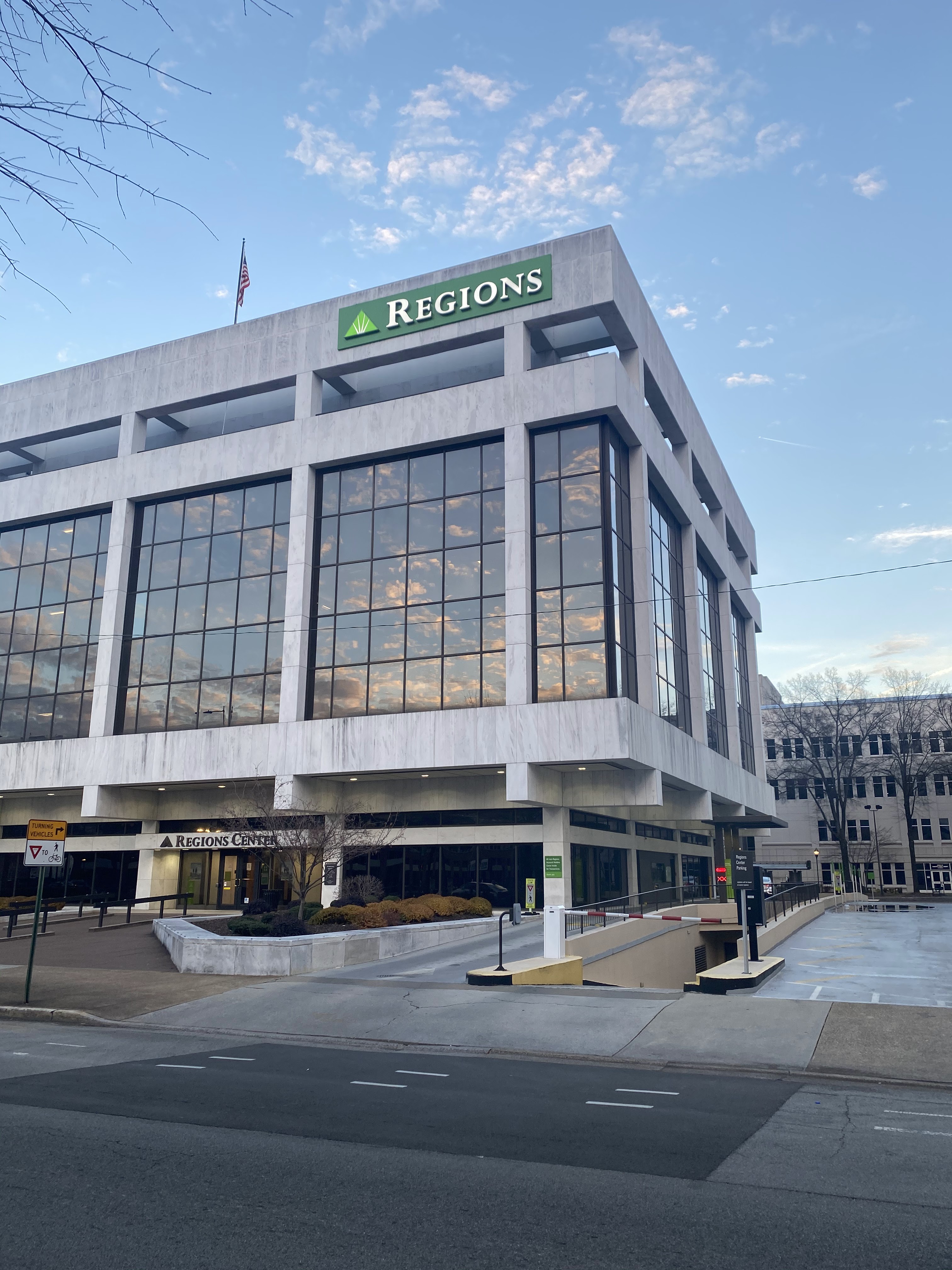Regions Bank 01