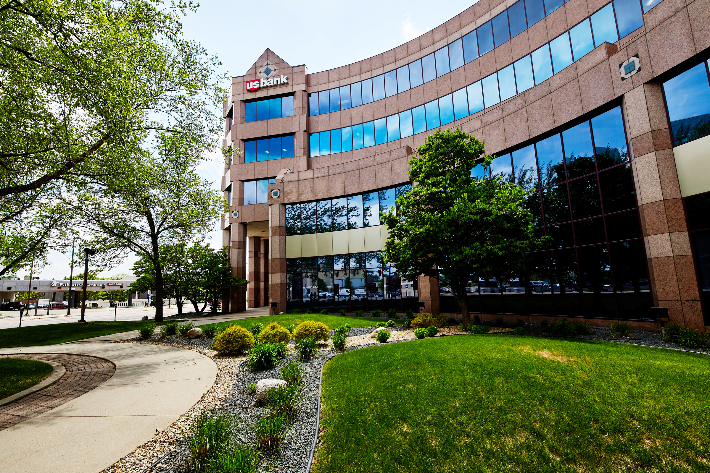 U.S. Bank Branch 01