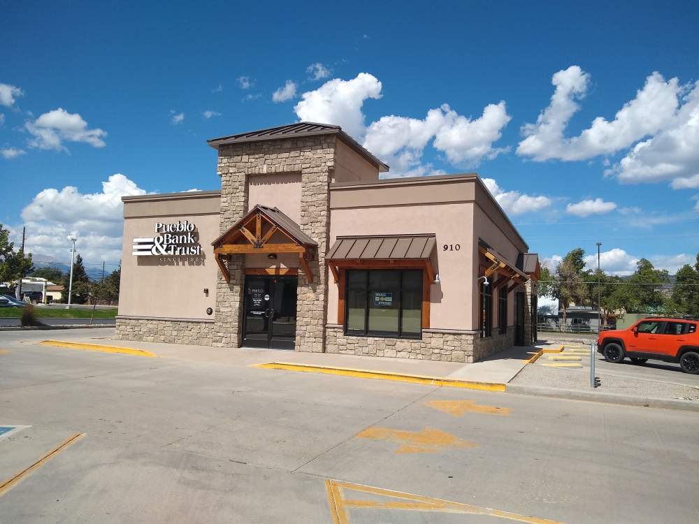 PB&T Bank Salida 01