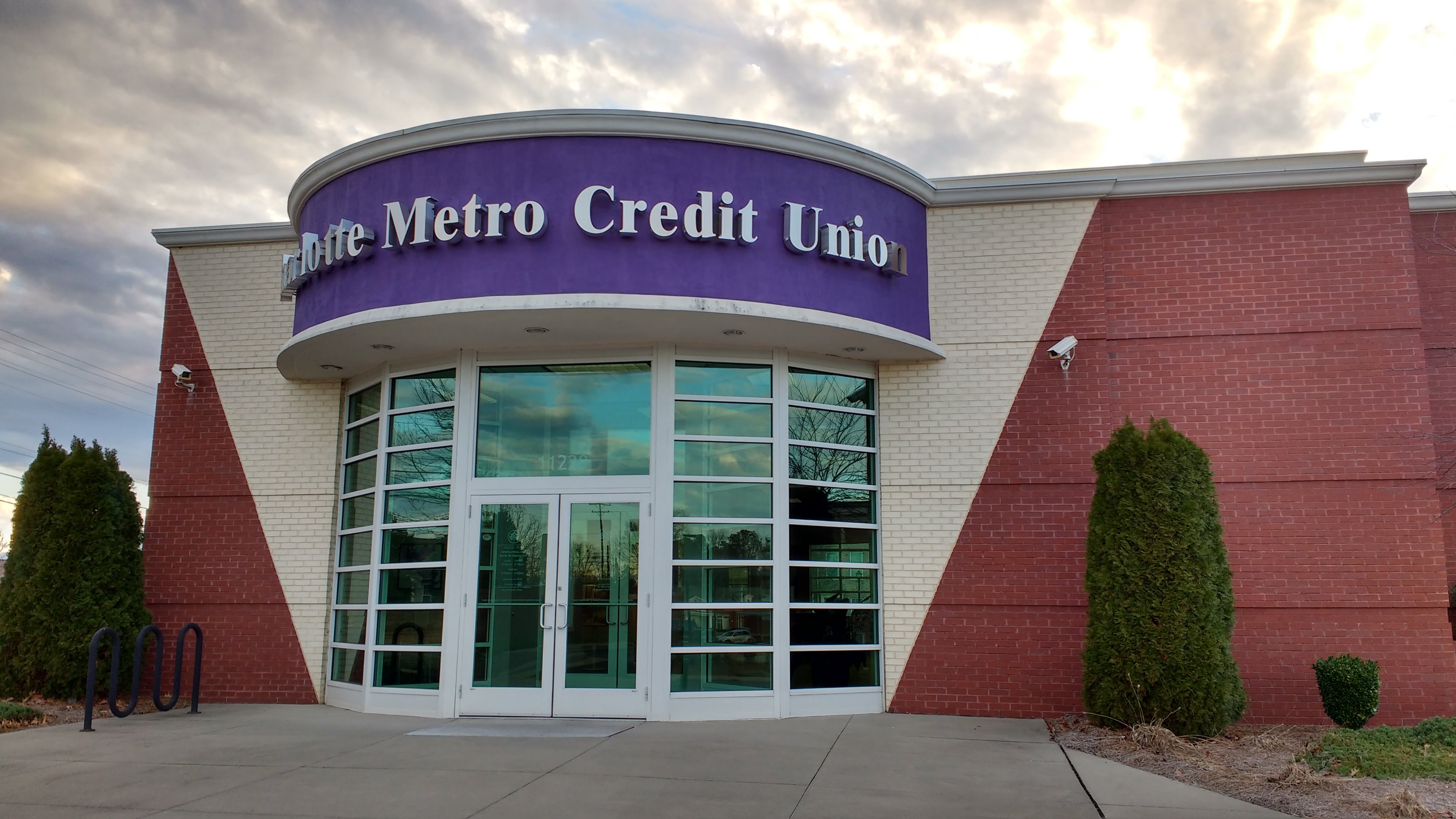 Charlotte Metro Credit Union 01