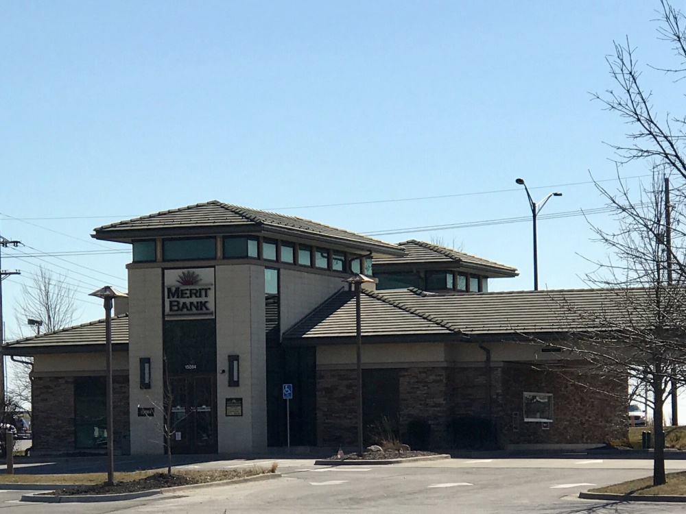 Academy Bank 01