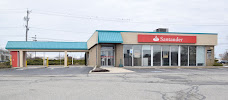 Santander Bank Branch 02