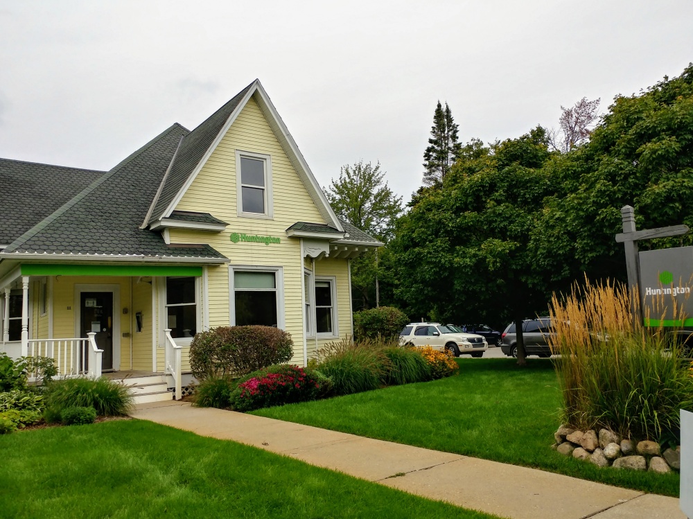 Huntington Bank 01