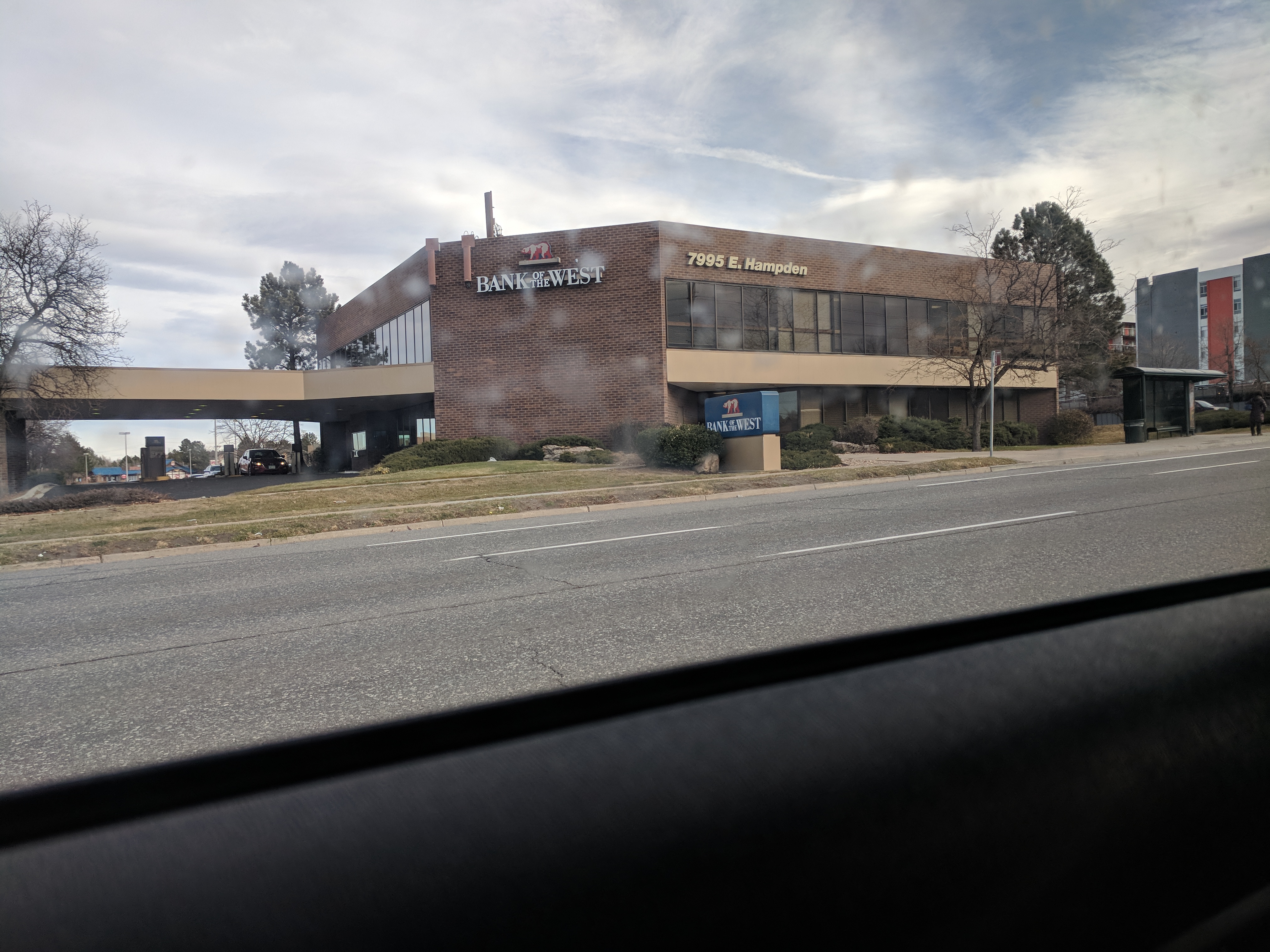 Bank of the West 01