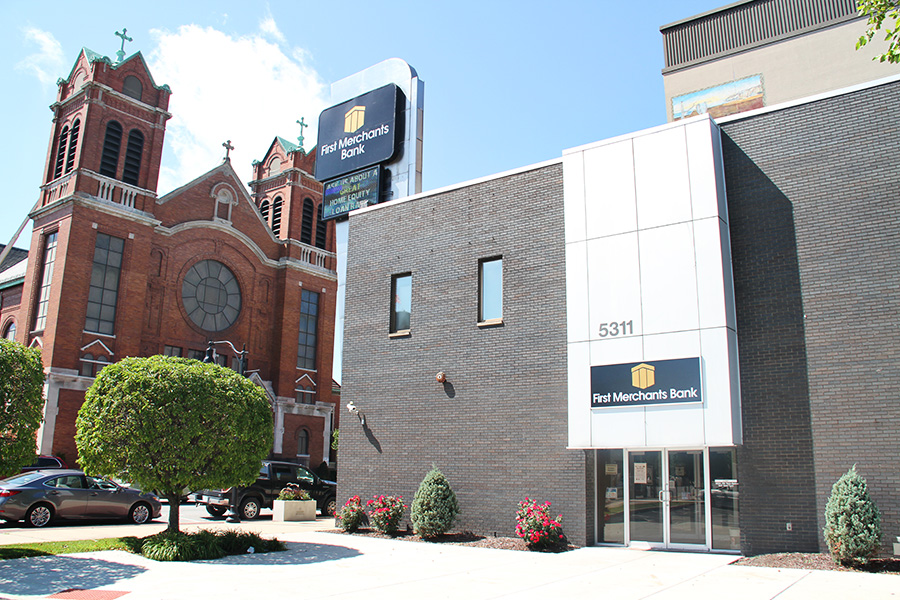 First Merchants Bank 01