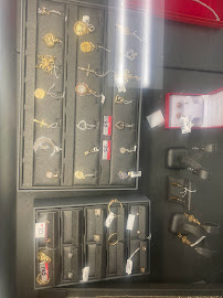 EZPAWN 02