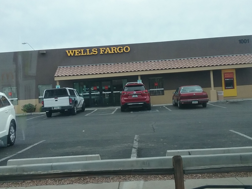 Wells Fargo Bank 01