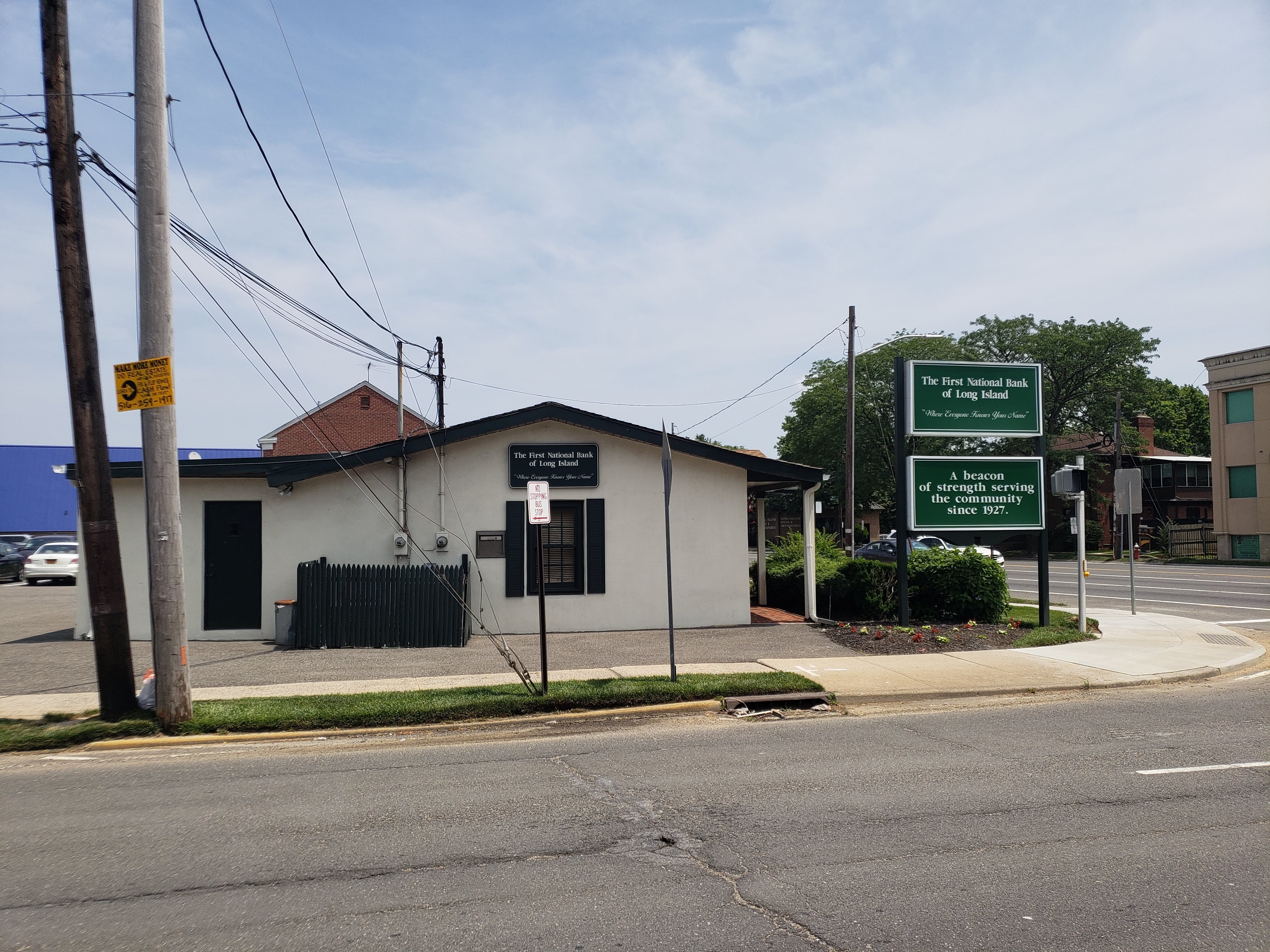 The First National Bank of Long Island 01
