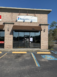 Republic Finance 01