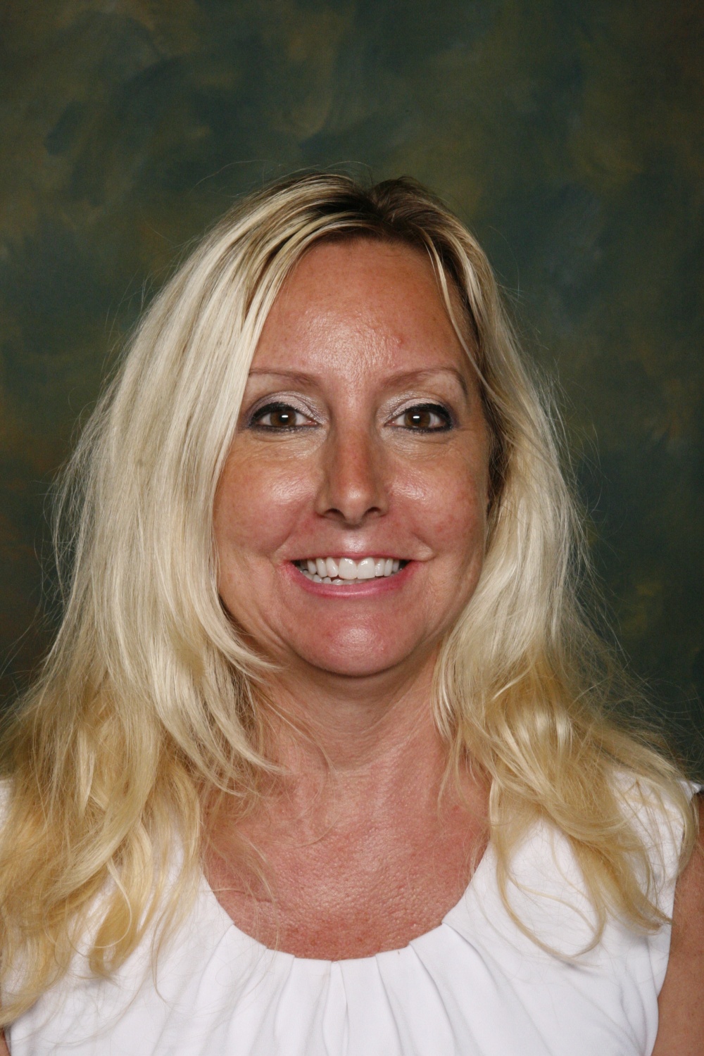 Michelle Gorsuch at First Centennial Mortgage 01