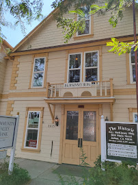 Community Valley Bank 04