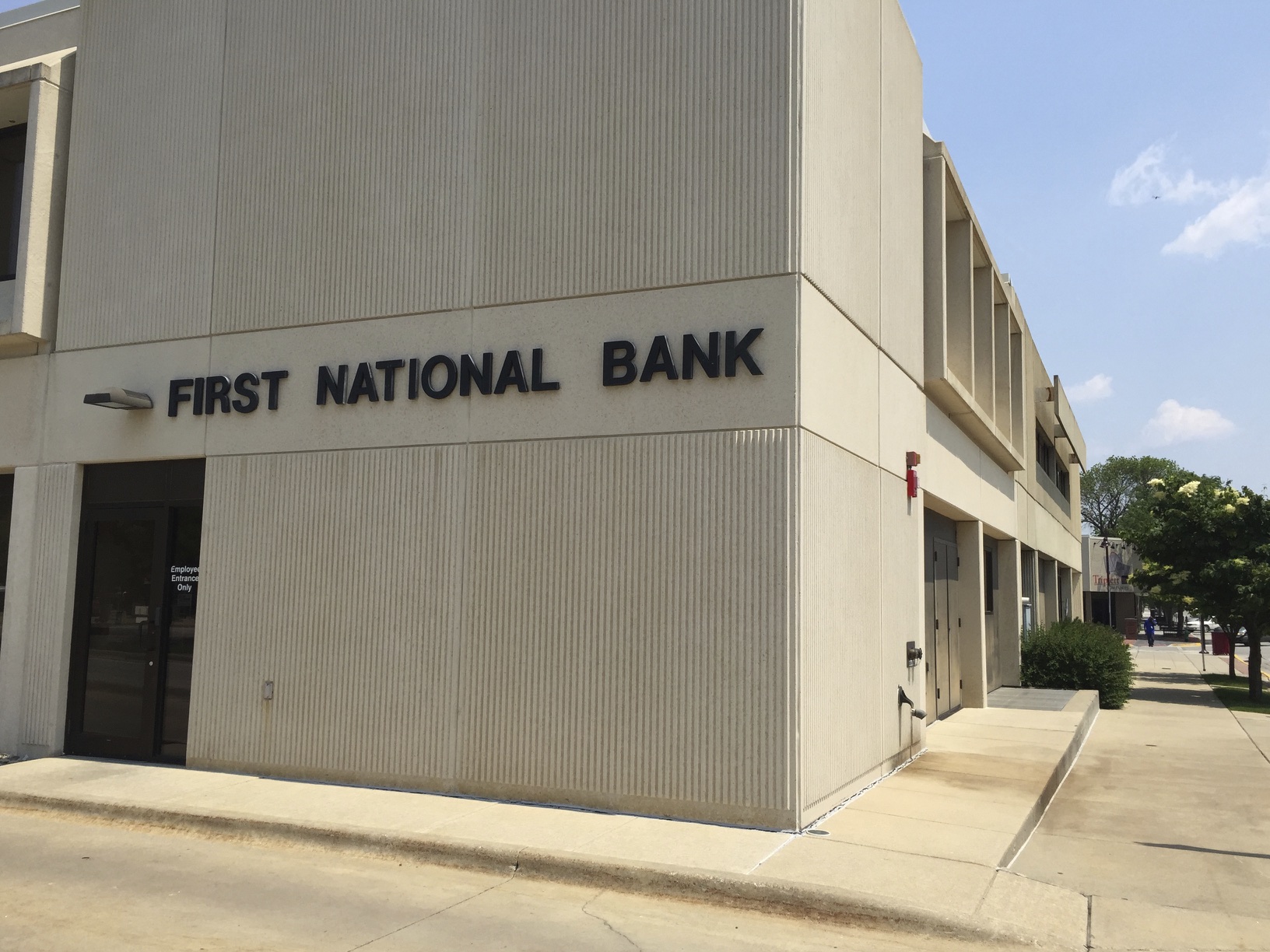 First National Bank Ames 01