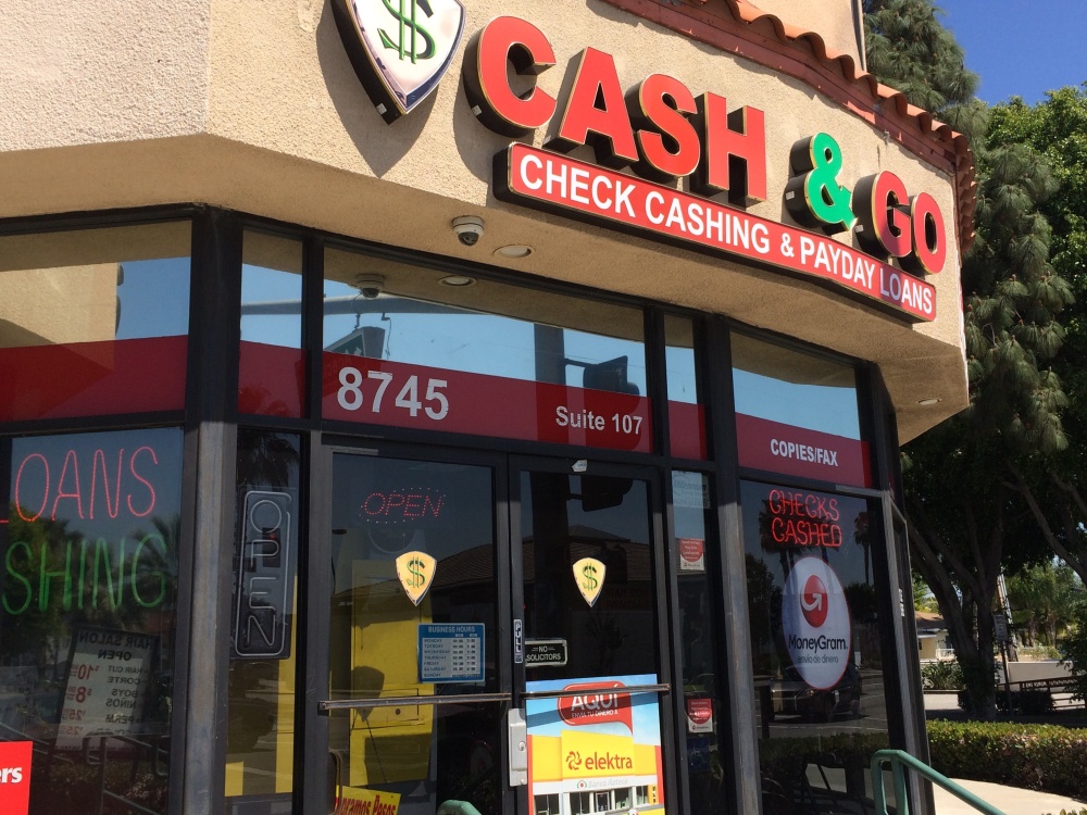 Cash & Go 01