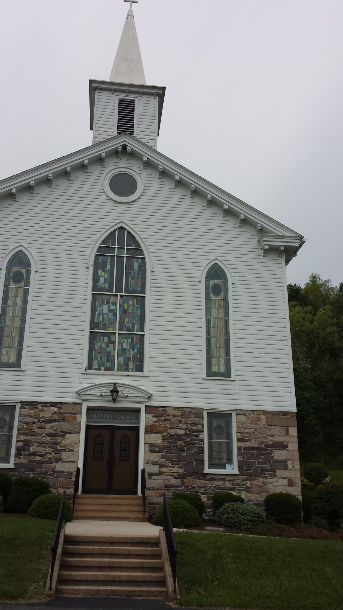 Friedens Lutheran Church 01
