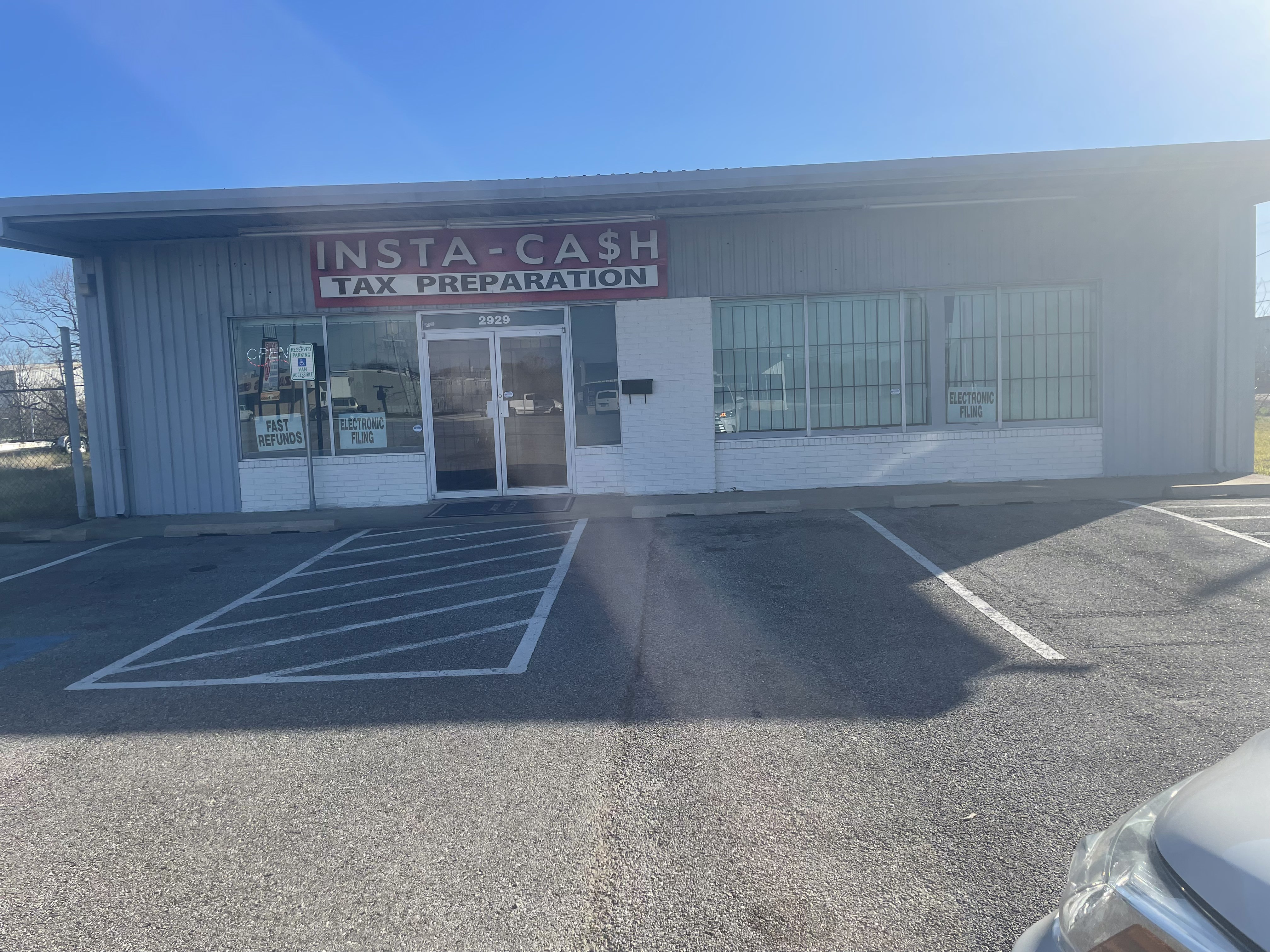 Insta-Cash Tax Preparation 01
