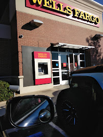 Wells Fargo Bank 01