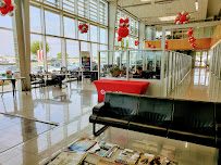 Gunn Nissan of Denton 02
