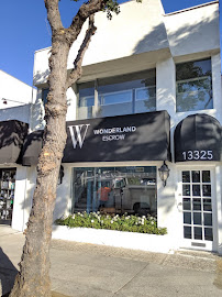 Wonderland Escrow 02