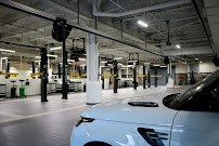 Jaguar New Rochelle Service Center 02