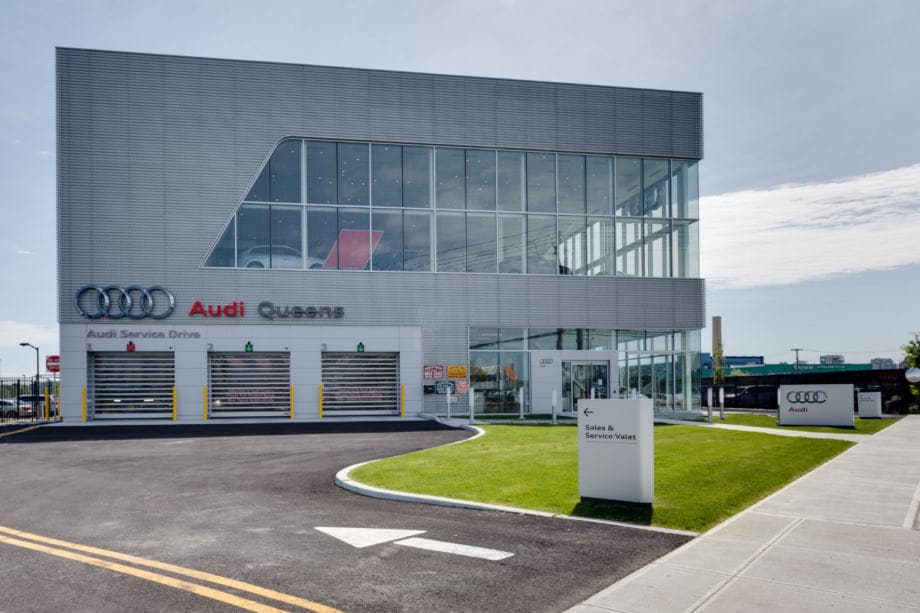Audi Queens 01