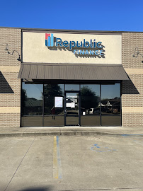 Republic Finance 04