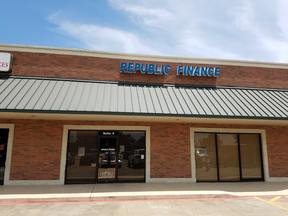 Republic Finance 01