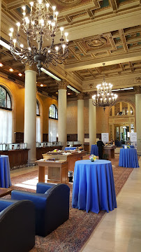 Bank of the West 04