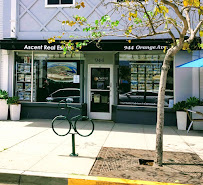 Coldwell Banker West 02
