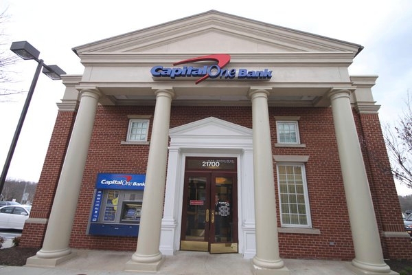 Capital One Bank 01