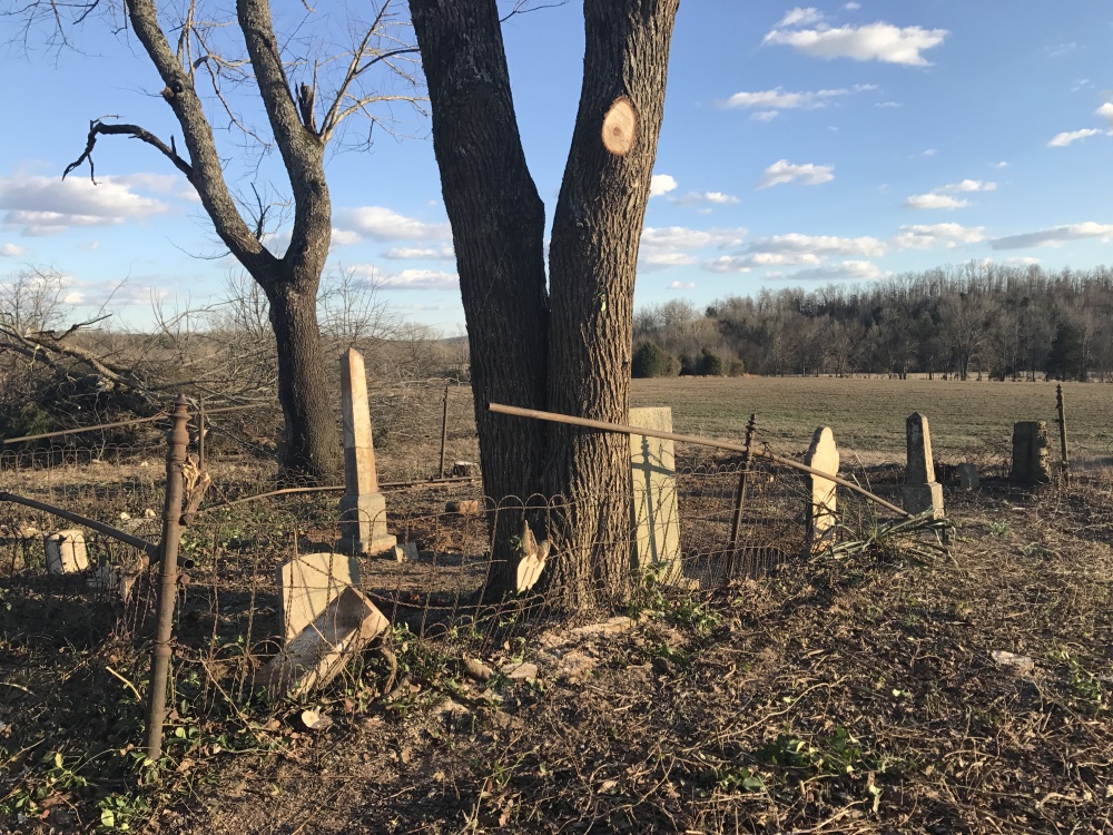 Henderson Cemetery 01