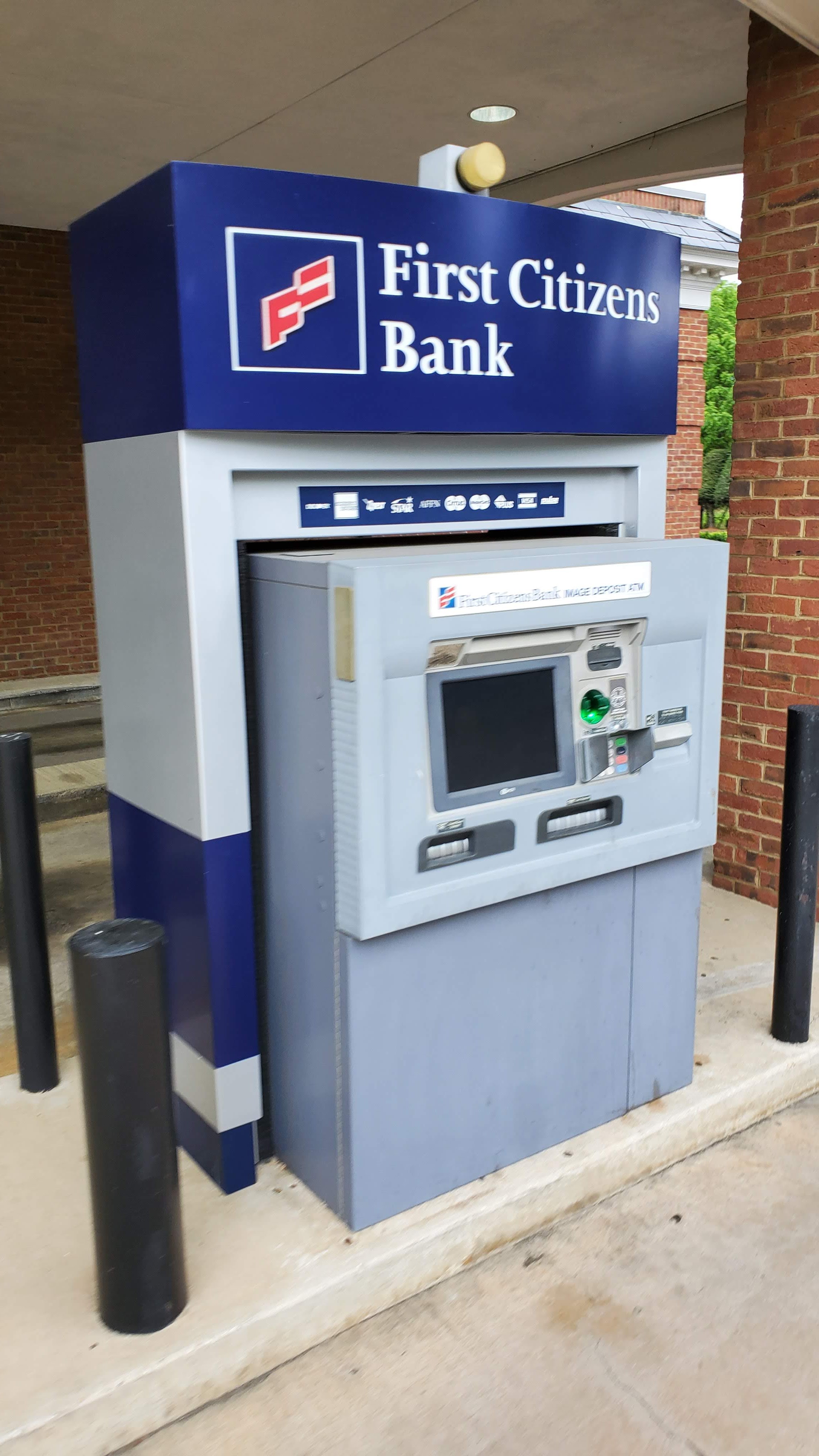ATM (First Citizens Bank) 01