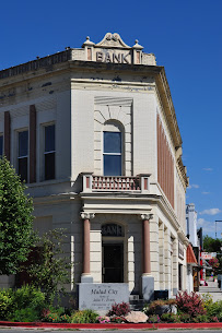 Ireland Bank 03