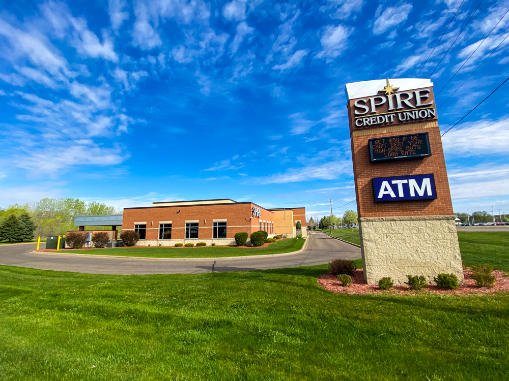 SPIRE Credit Union - Elk River 01