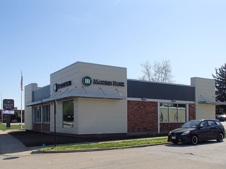 Marine Bank 01
