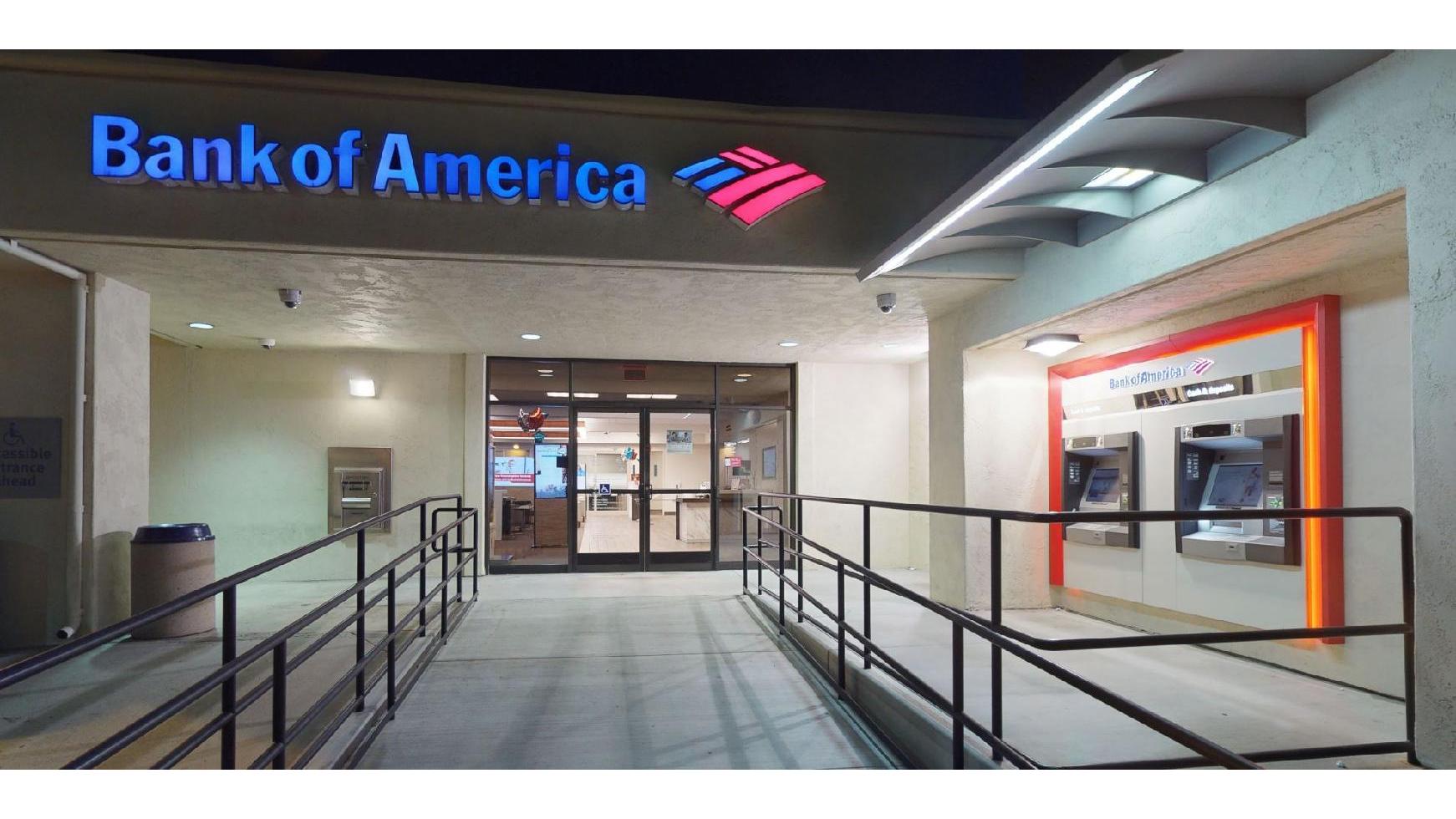 Bank of America (with Drive-thru ATM) 01
