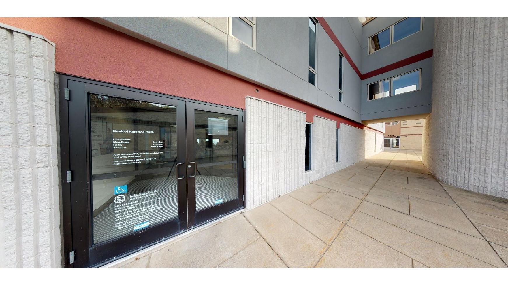 Bank of America (with Drive-thru ATM) 01