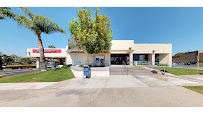 Bank of America (with Drive-thru ATM) 01