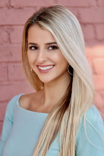 Julia Sharp, Loan Originator - Sharp Mortgages Inc. 02