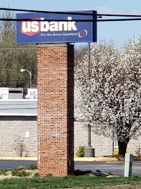 U.S. Bank Branch 03