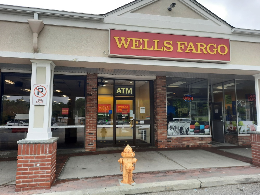 Wells Fargo Bank 01