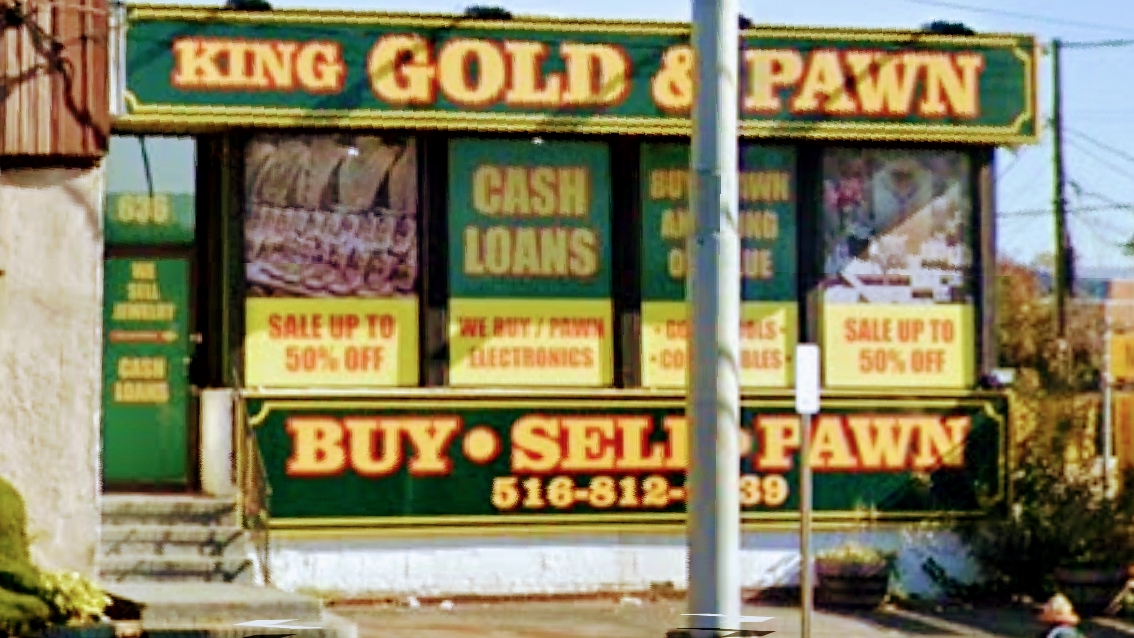 King Gold and Pawn 01