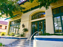 Farmers & Merchants Bank 02