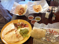 Sancho's Taqueria Cash only 02