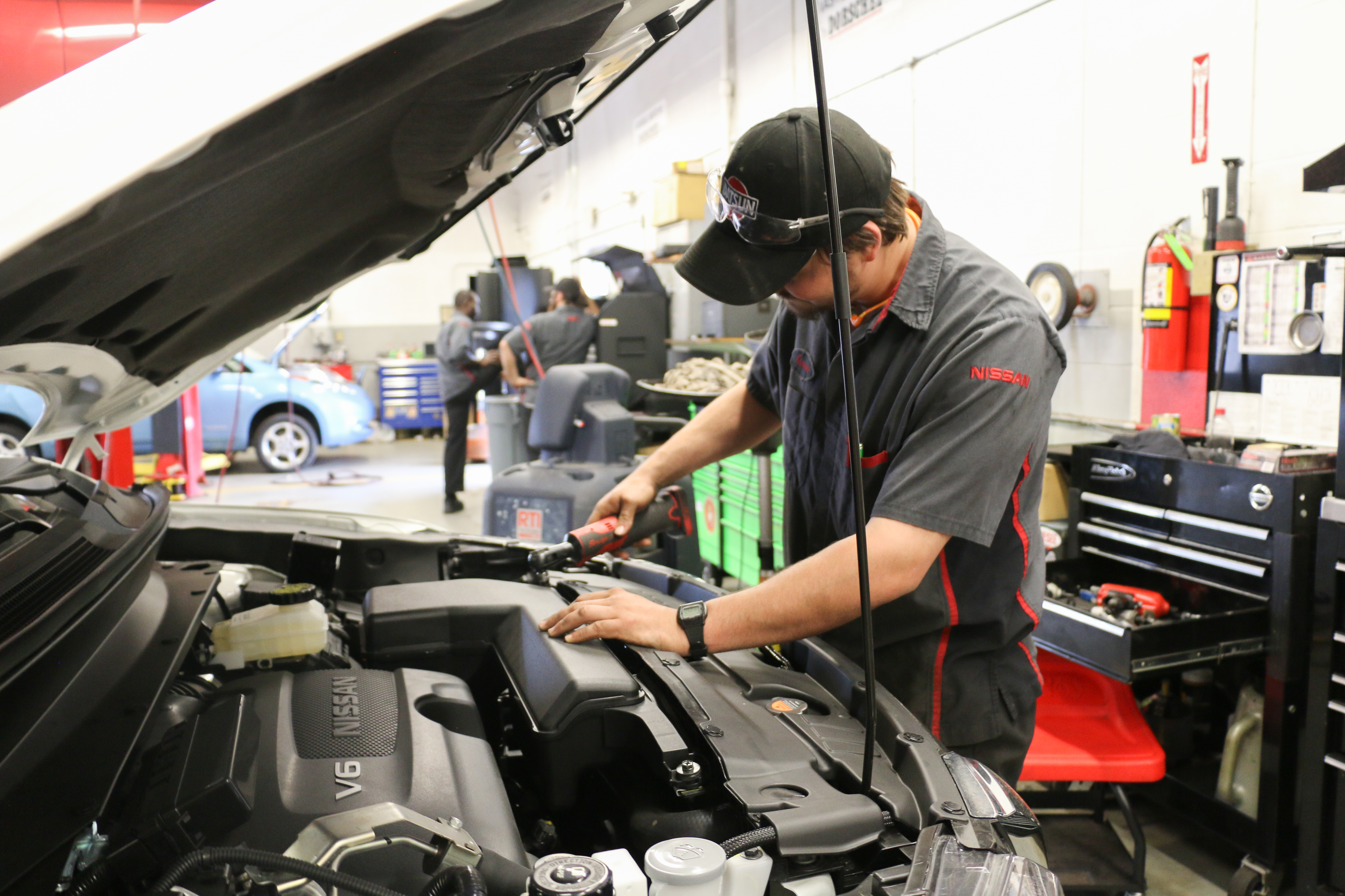 Dorschel Nissan Service 01