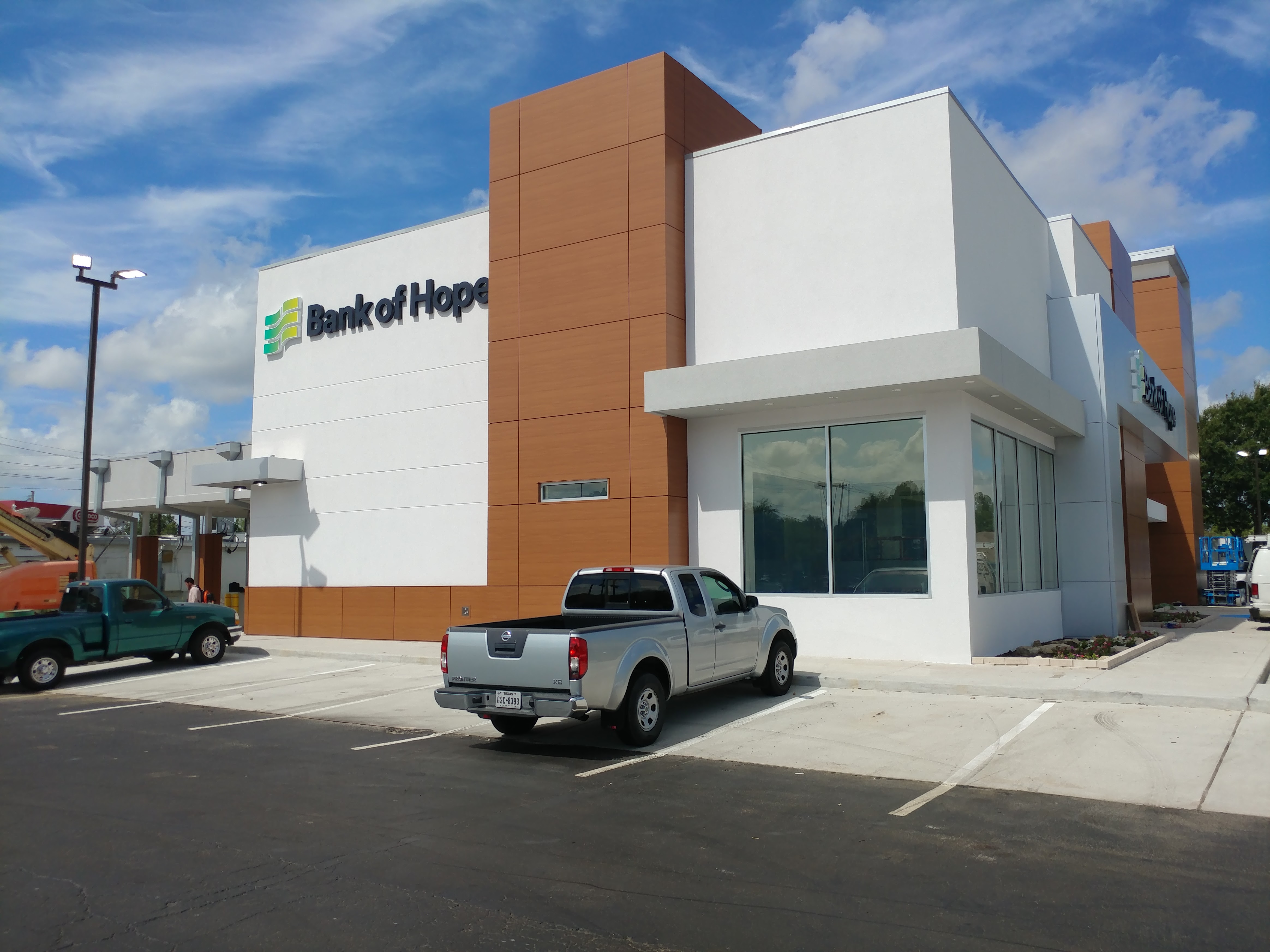 Bank Of Hope 01