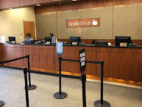 Apple Bank 03